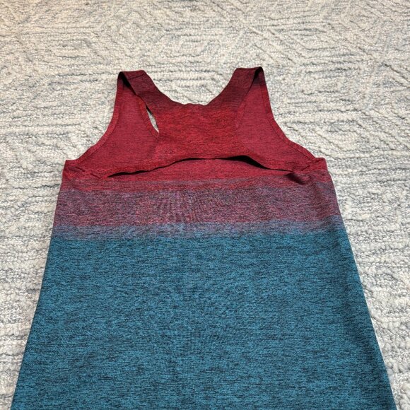 Athleta blue red ombre athletic tank top size XL - Picture 3 of 3